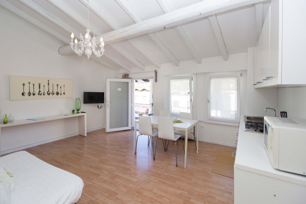 villa-serioli-lago-iseo-marone-appartamento-bilocale-violetta-12